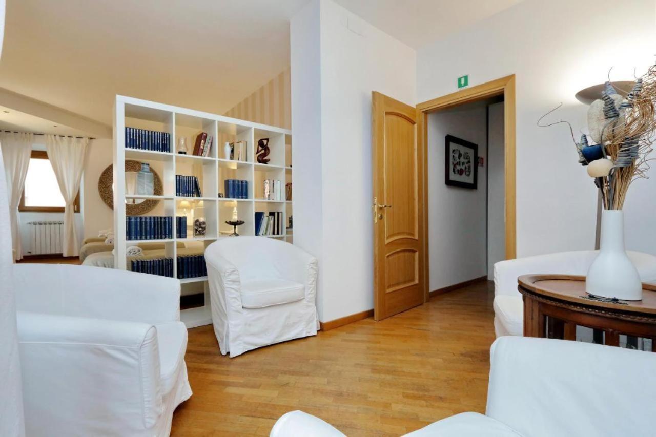Вилла Bella Trastevere Рим Экстерьер фото